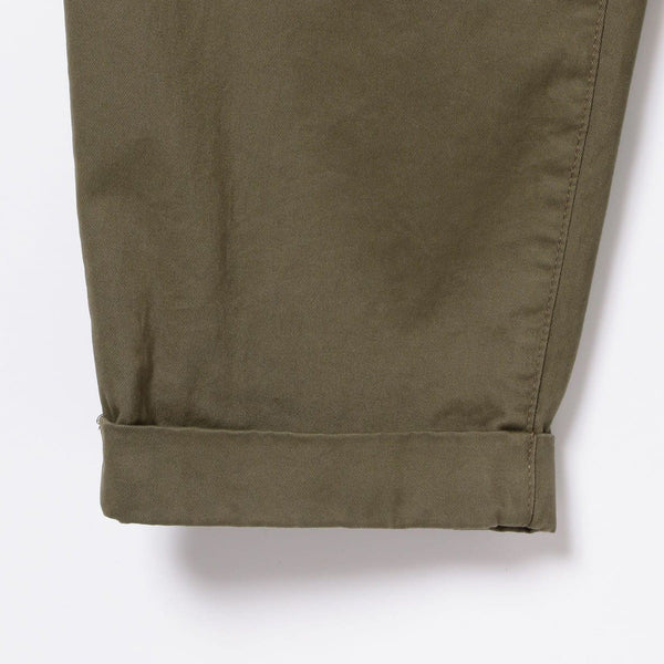 2 PLEAT CLASSIC TWILL CHINO TROUSER - OLIVE