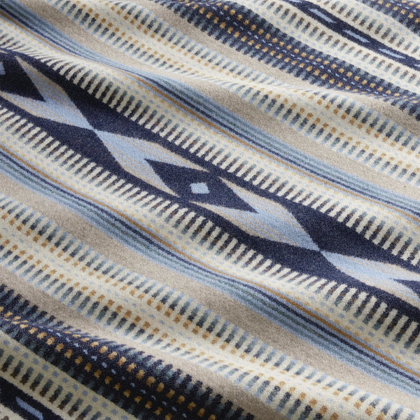 Pendleton Jacquard Throw - Rio Bravo Blue