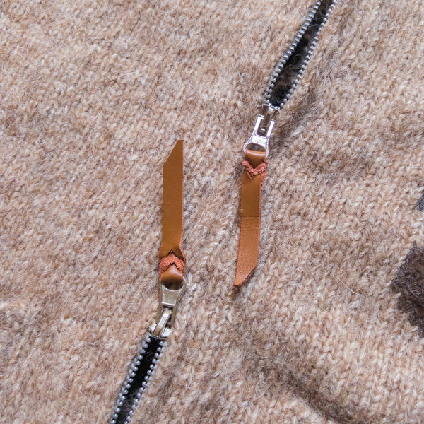 ALPACA HANDMADE COWICHAN CARDIGAN - ARMADILLO