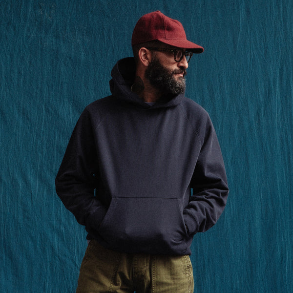 CLASSIC HOODIE - NAVY