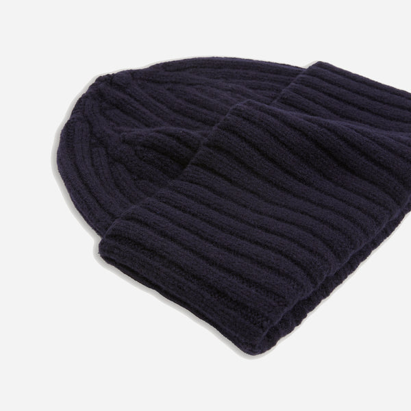 LAMBSWOOL RIBBED BEANIE - NAVY