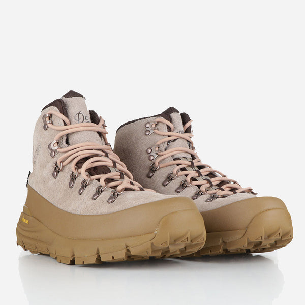 MOUNTAIN 600 GORE- TEX BOOT - ALMOND BUTTER