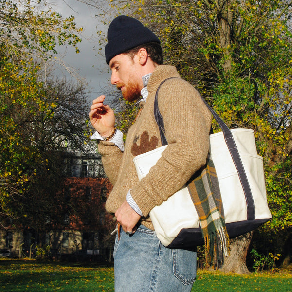 ALPACA HANDMADE COWICHAN CARDIGAN - ARMADILLO