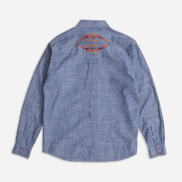 NEEDLEWORK CHANDLER CHAMBRAY SHIRT - INDIGO