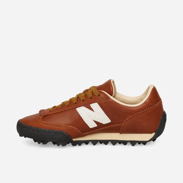 New Balance Gator Run - Bark/Linen