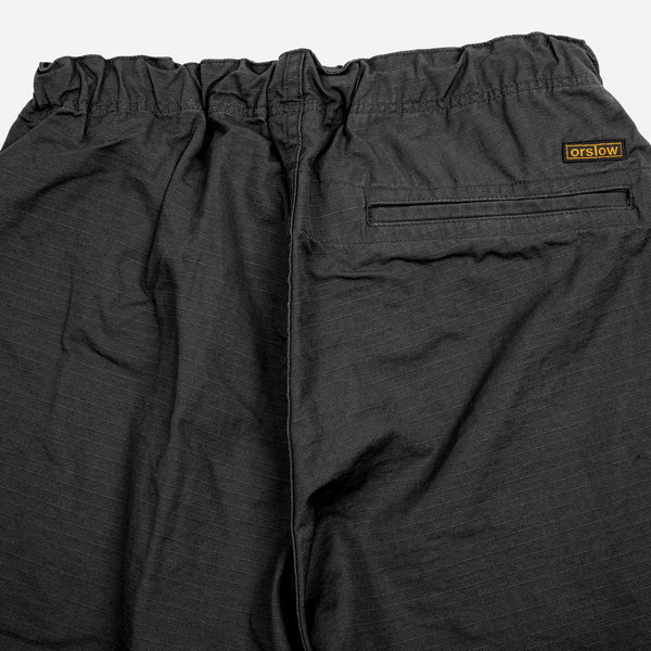 NEW YORKER SHORT - BLACK