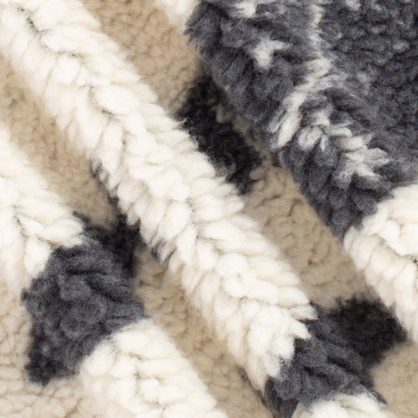 Jacquard Sherpa Fleece - Salmon Falls White
