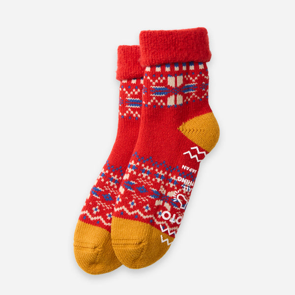 COMFY ROOM SOCKS - RED SNOWFLAKE