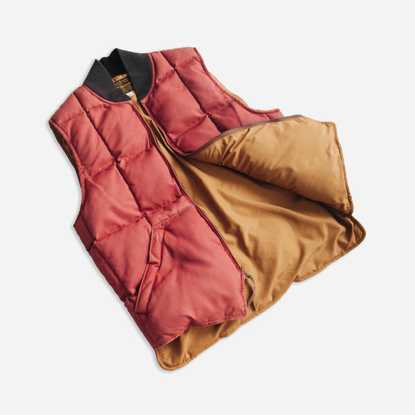 GLADSTONE VINTAGE VEST - WAXED RED