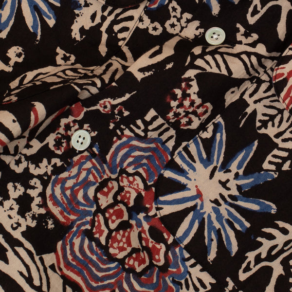 OPEN COLLAR BLOCK FLORAL SHIRT - BLACK
