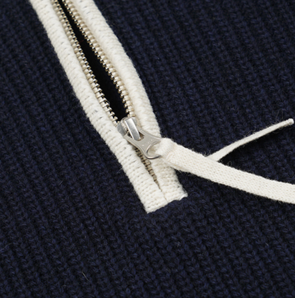 CONTRAST COLLAR HALF ZIP KNIT - NAVY