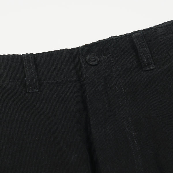 CORDUROY COMFORT SHORTS - BLACK