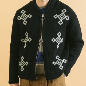 Pendleton - JACQUARD MOTIF ZIP CARDIGAN - BLACK -  - Alternative View 1