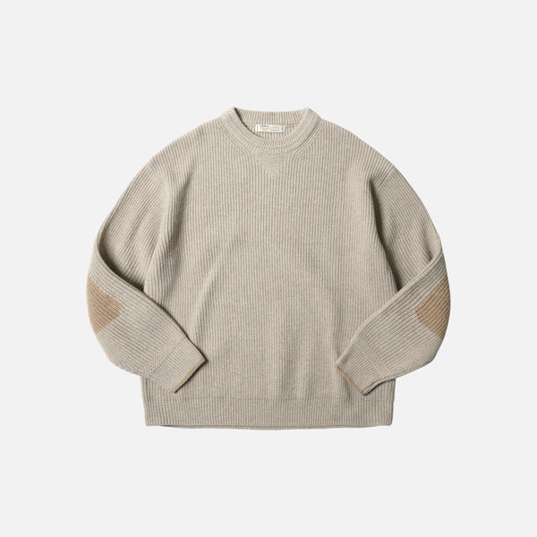 PATCH ROUND PULLOVER KNIT - OATMEAL
