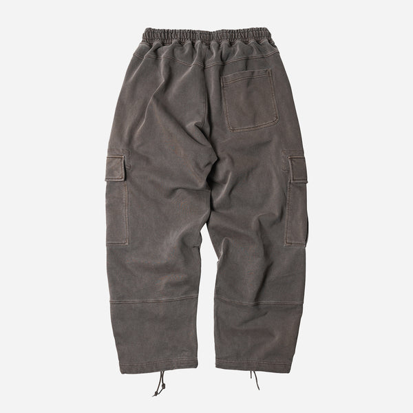 PIGMENT DYE CARGO SWEAT PANTS - BROWN - THE GREAT DIVIDE